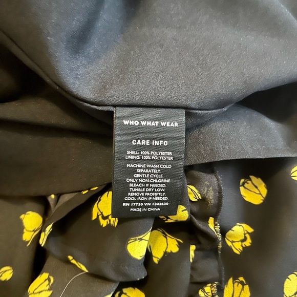 Who What Wear black & yellow floral print dress, sleeveless midi EUC Small - Picture 15 of 15
